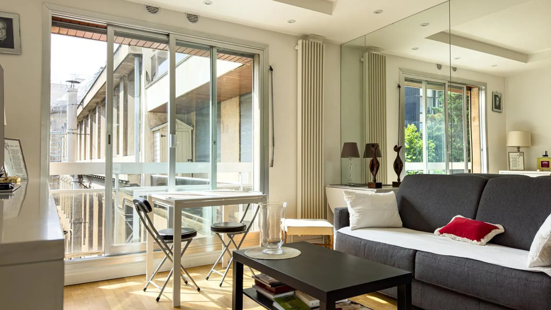 Penbed -1Br - Proche Champs Elysees contacts