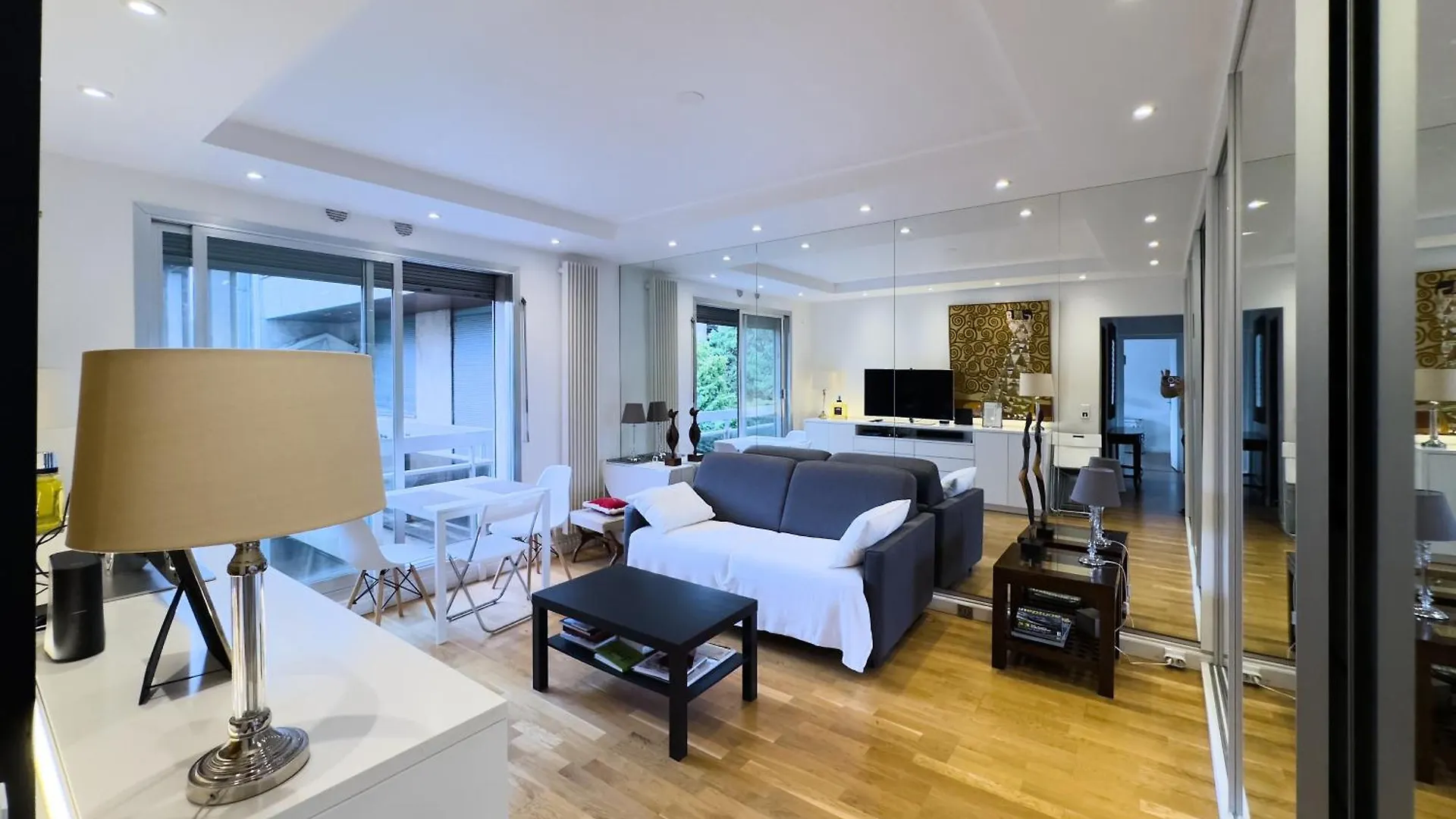 Apartment Penbed -1Br - Proche Champs Elysees Paris