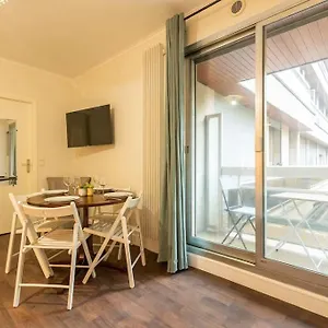  Apartamento Proche Champs Elysees